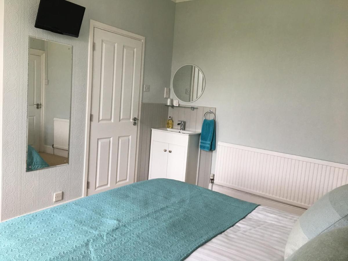 Woodlands Guest House Saundersfoot Extérieur photo