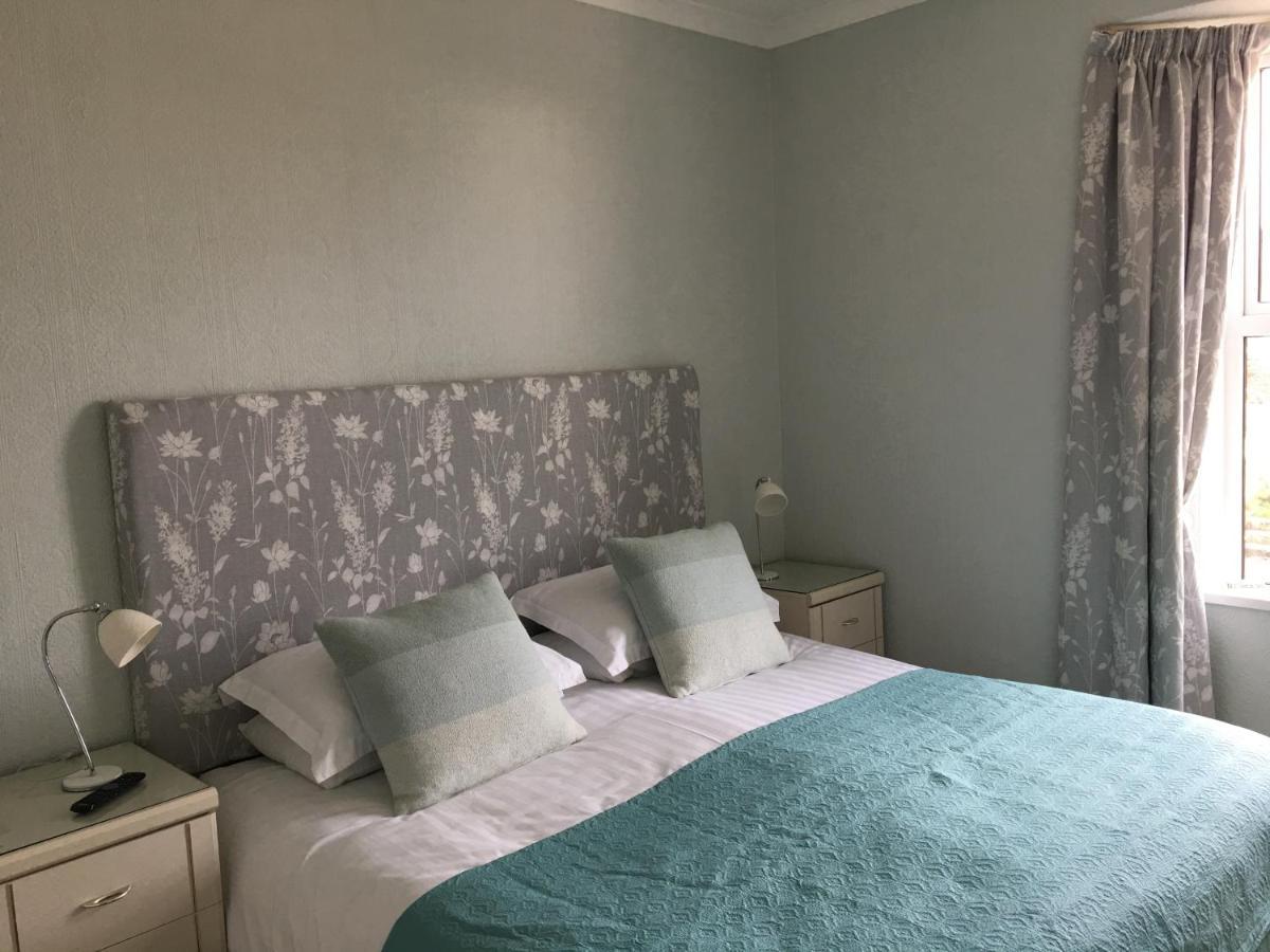 Woodlands Guest House Saundersfoot Extérieur photo